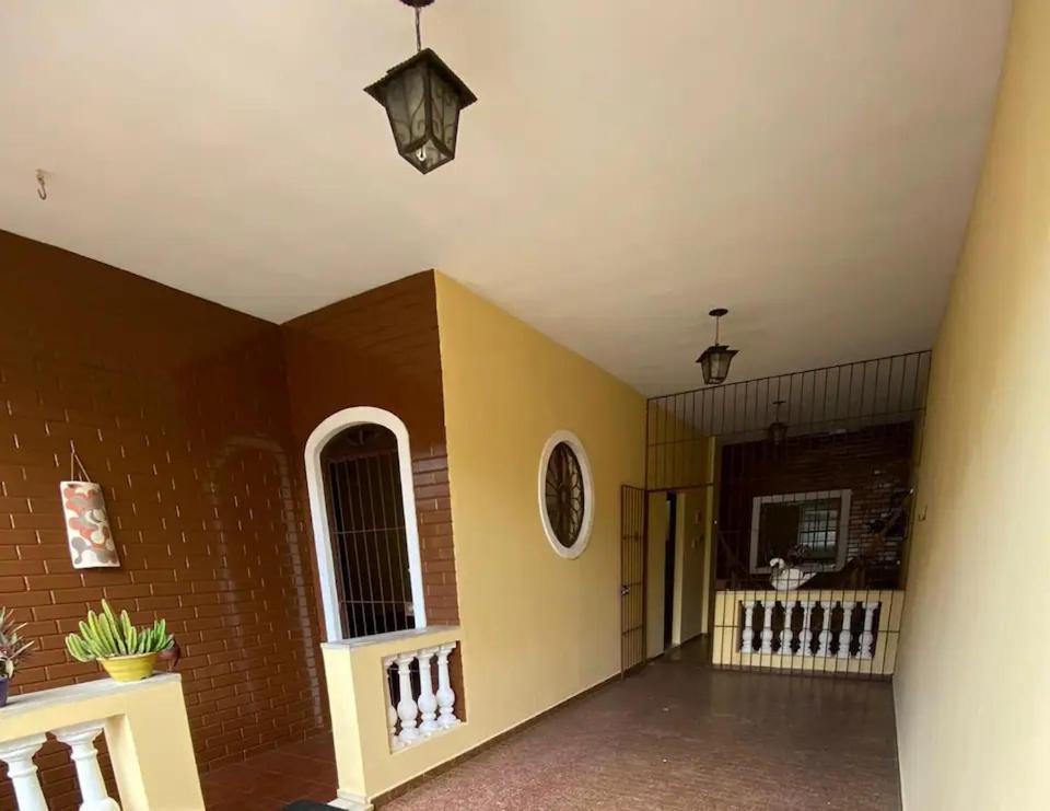 הוילה קמפוס Casa Acolhedora E Familiar מראה חיצוני תמונה